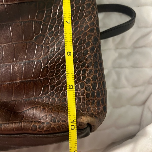 Marie Turnor Merci Leather Tall Croc Tote CURRENT STYLE - Picture 4 of 10